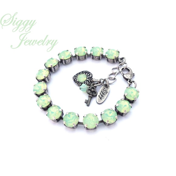 Swarovski® Crystal Mint Chrysolite Opal Bracelet - Picture 3 of 9